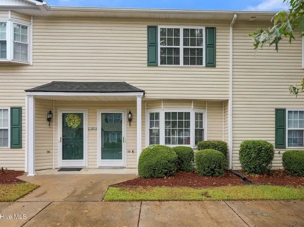 2300 Vineyard Drive, Winterville, NC 28590