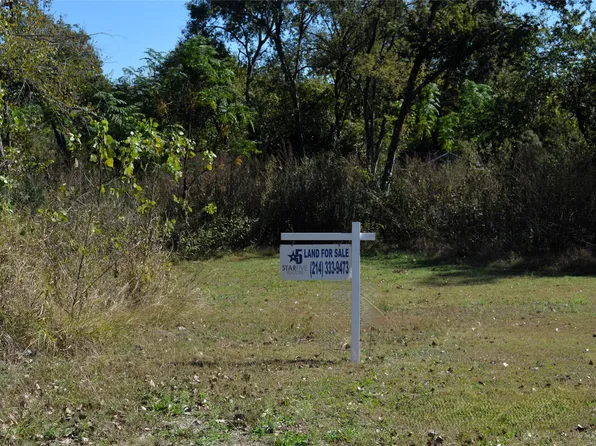 2726 Benrock St, Dallas, TX 75241