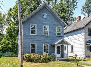 24 Montgomery St, Tivoli, NY 12583