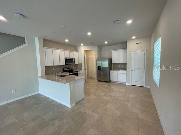 5th image of 2552 Bright Jewel St