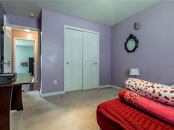 5th image of 1123 Beal Ct
