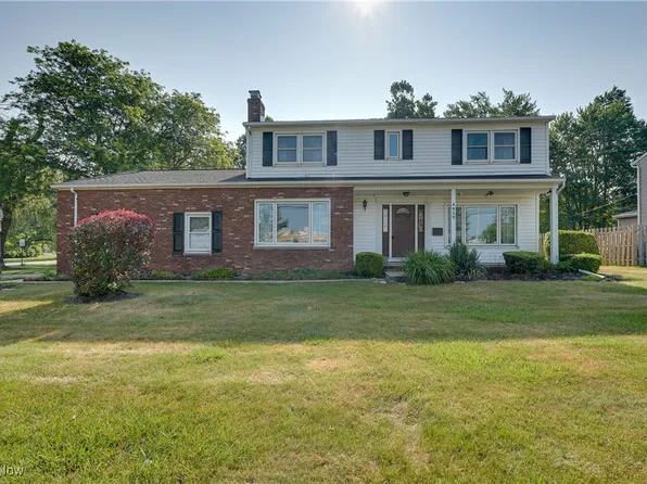 4939 Shankland Rd, Willoughby, OH 44094