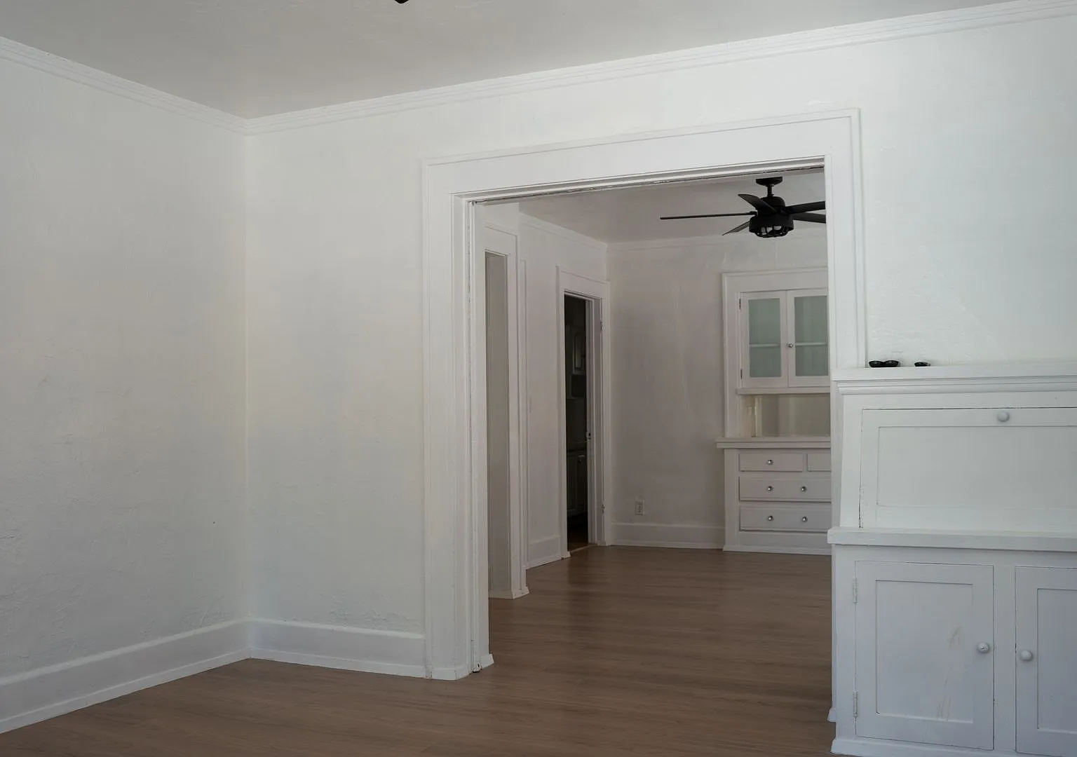 1252 E Broadway — Photo 2