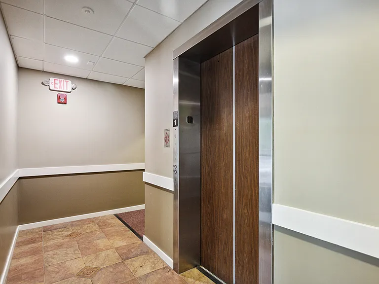 397 Boston Post Road Apartments — Photo 7