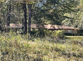 62 Derrick Rd, Wiggins, MS 39577