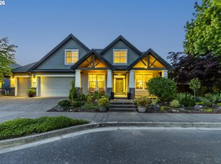 2299 Avengale Dr, Eugene, OR 97408