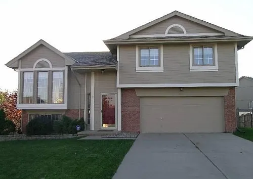 2402 King Dr Photo 1 2402 King Dr Photo 1
