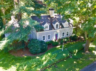 575 Silvermine Rd, New Canaan, CT 06840