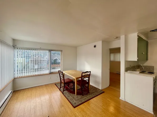 5320 Martin Luther King Jr Way S APT 201, Seattle, WA 98118