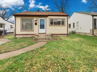 8499 Meadow Ave, Warren, MI