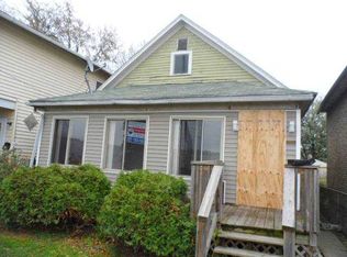 2120 Champlain St, Toledo, OH 43611