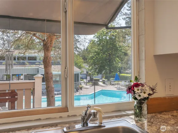 3207 SW 319TH Street #48, Federal Way, WA 98023