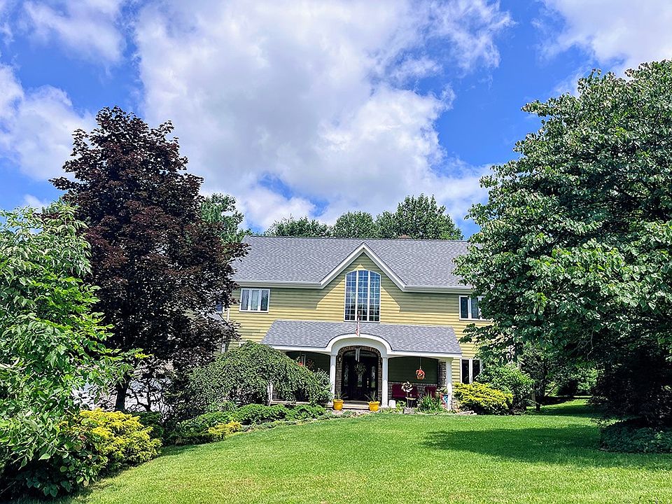 1st image of 393 Heritage Run Rd