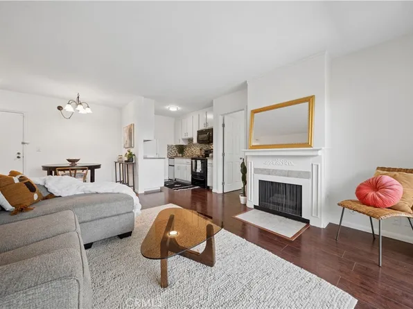 5840 Benner St APT 301, Los Angeles, CA 90042