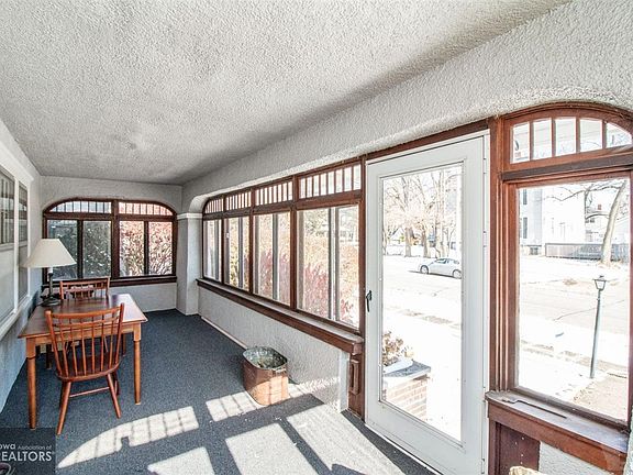 4th image of 315 N 9th St