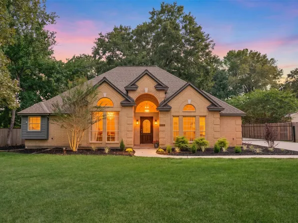 1107 Chateau Woods Parkway Dr, Conroe, TX 77385