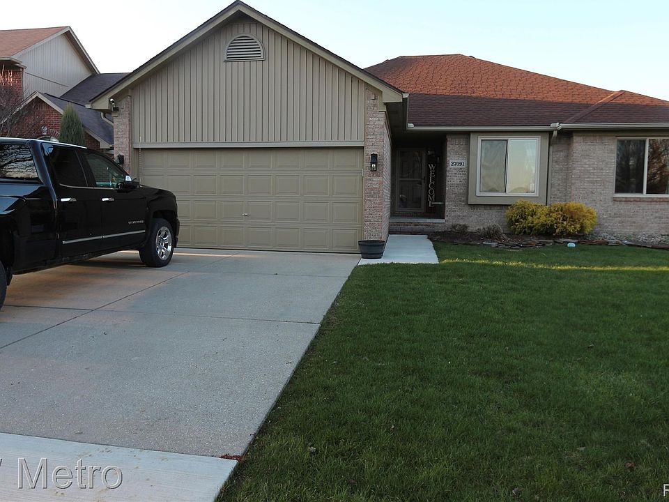 1st image of 27091 Graham Dr
