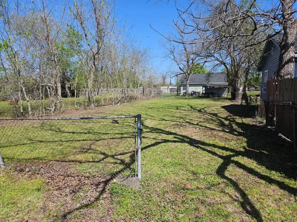 7917 Hanna St, Houston, TX 77028