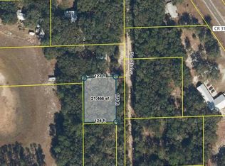 181 Pine Dr, Interlachen, FL 32148