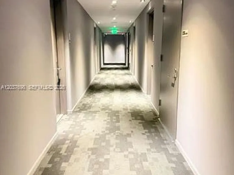 1300 Brickell Bay Dr #CU-1904 — Photo 20