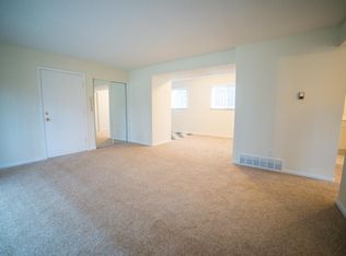 4010 Oak St #2, Kansas City, MO 64111