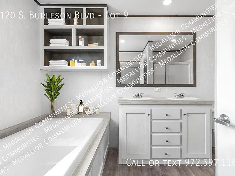 2120 S Burleson Blvd #9 — Photo 1
