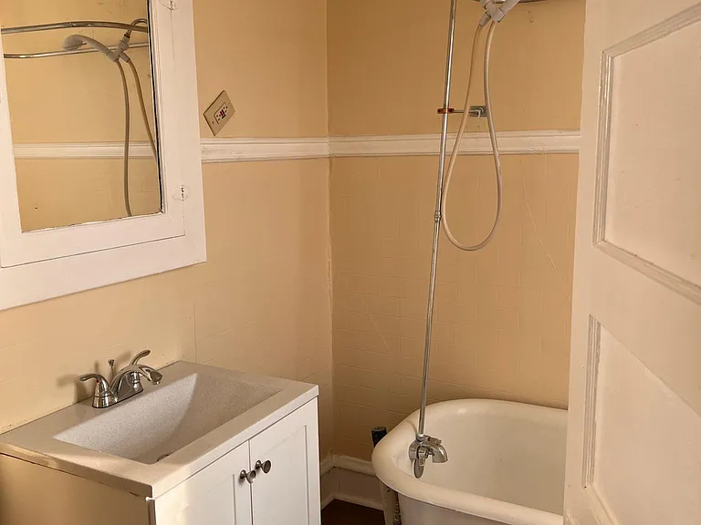 2442 Freemansburg Ave #2 — Photo 9