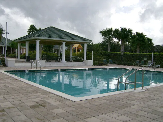 Weston Hills Gated Pool Community — Photo 2
