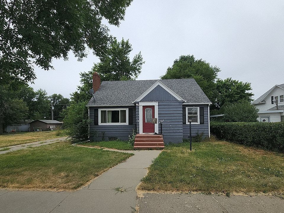 1115 N Main St, Mobridge, SD 57601 Zillow
