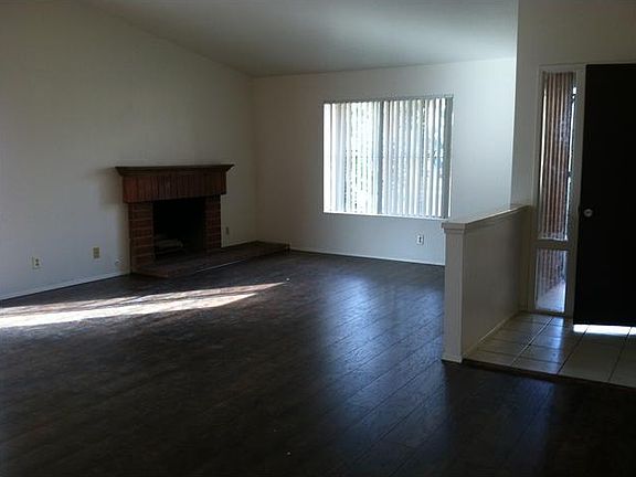 3rd image of 5757 Tooley St