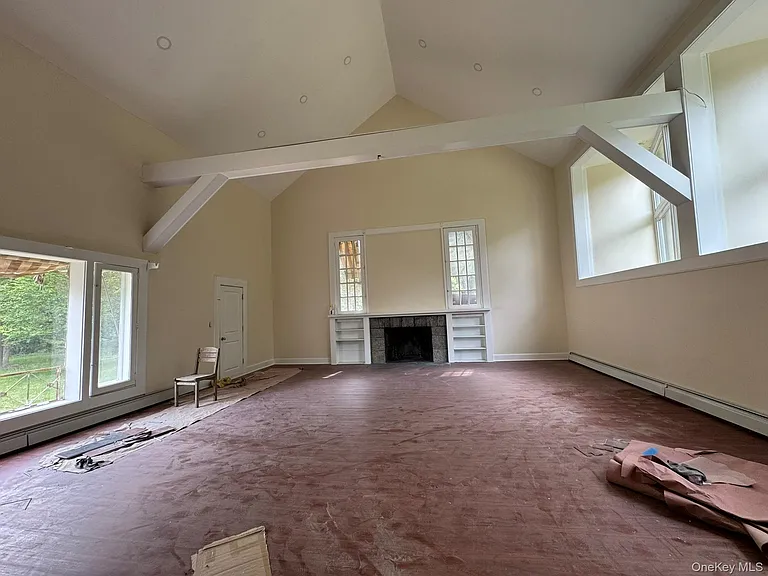 227 Beverly Rd — Photo 28