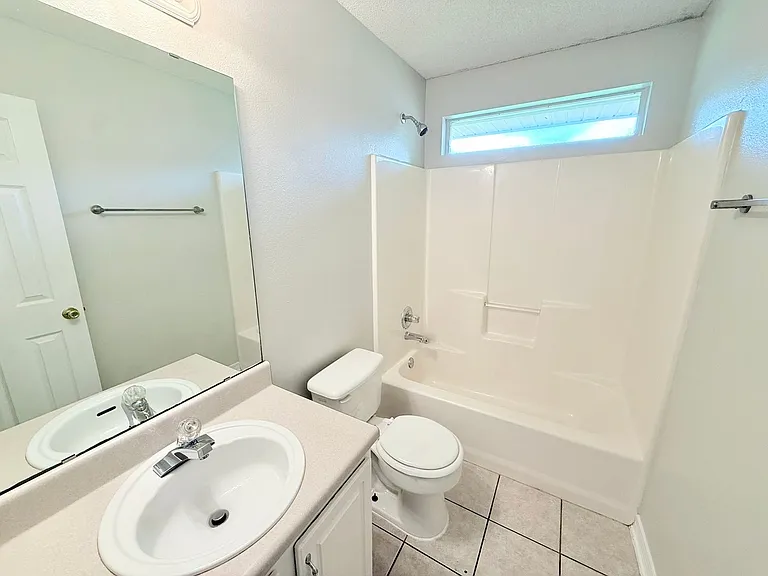 6183 Ashton Woods Cir — Photo 8