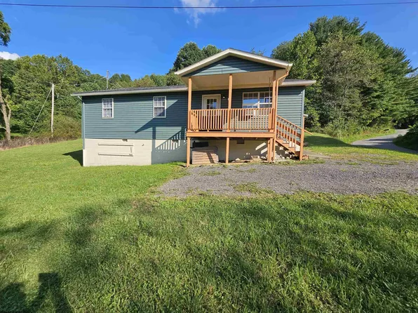 2081 Plum Run Rd, Mannington, WV 26582