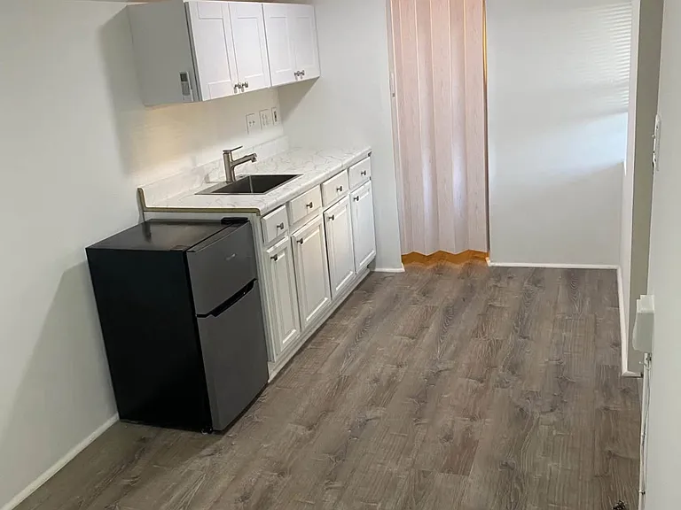 1510 Egan Dr — Photo 5