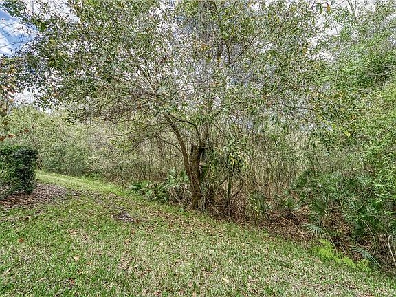 5th image of 1862 Greenwood Valley Dr