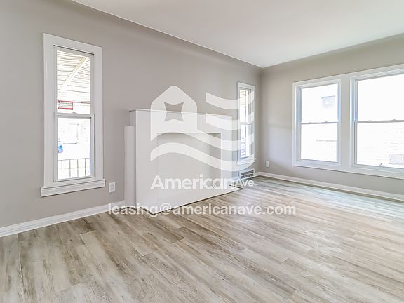 2-Living Room