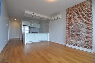 Rented by EXR Somerset LLC