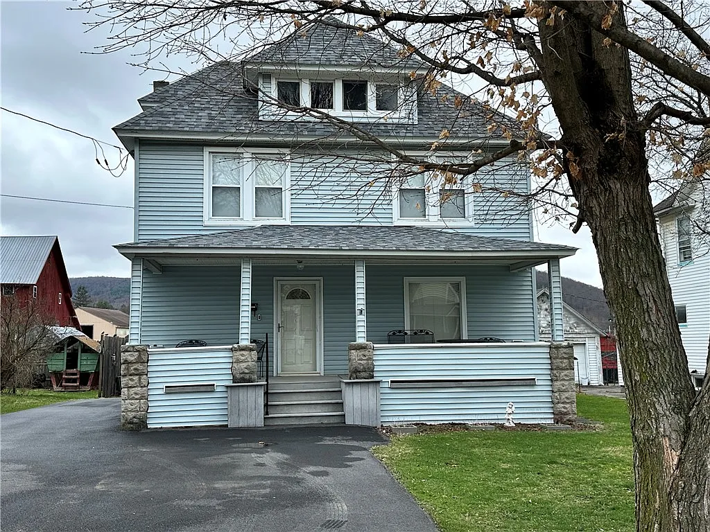 8 Howell St photo 1