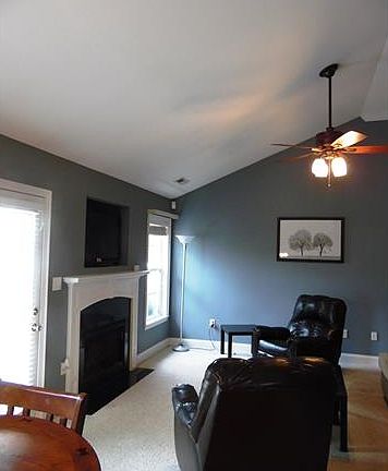 5th image of 105 Merrifield Dr