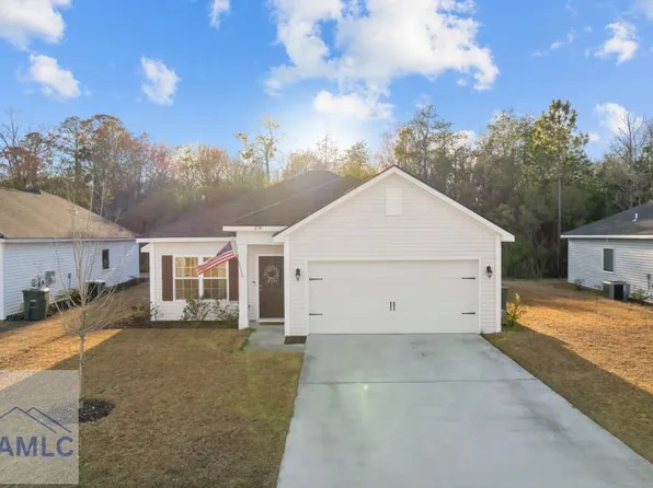 254 Brightleaf Cir, Hinesville, GA 31313