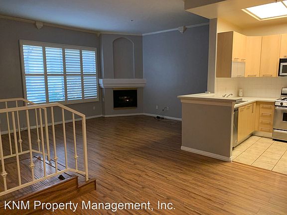 2nd image of 7111 La Tijera Blvd APT B102