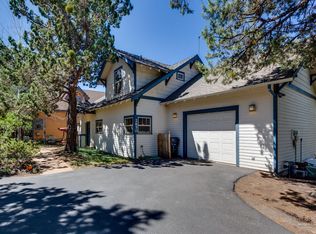 2650 NE Daggett Ln, Bend, OR 97701