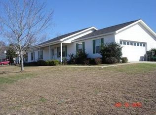 107 Birchwood Ln, Dothan, AL 36301