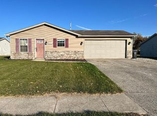 775 Graber Ct, Columbia City, IN 46725