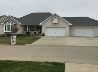 507 Hummingbird Ln, Hannibal, MO 63401