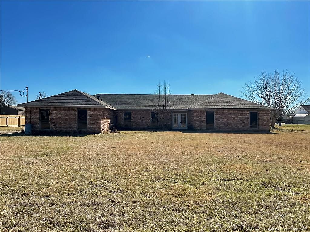 2144 Gaylynn Dr, Sulphur, LA 70665 MLS SWL23005851 Zillow