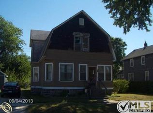 1814 7th St, Port Huron, MI 48060