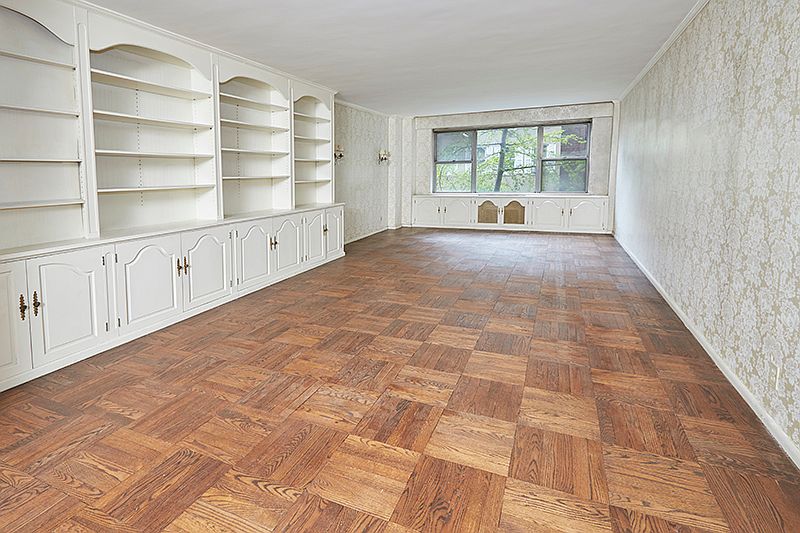 1st image of 12 Beekman Pl APT 3C
