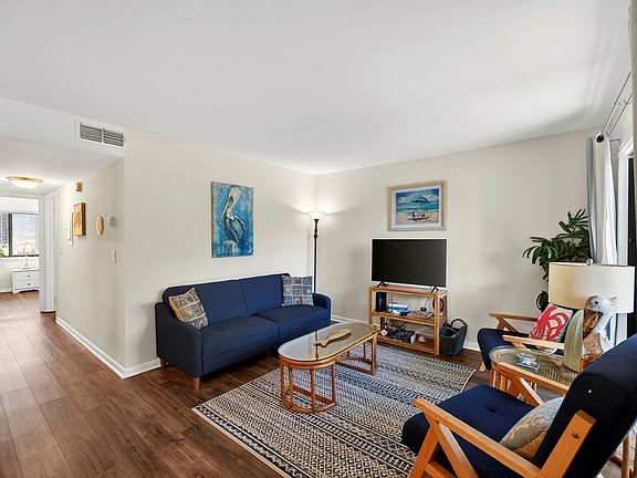 3rd image of 226 Sea Cloud Cir #226