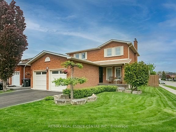 2nd image of 21 Amantine Cres
